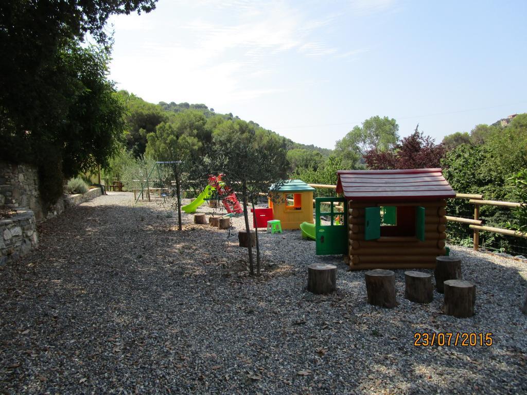 Agriturismo Rio Castello Marina dʼMarina dʼAndora Eksteriør bilde